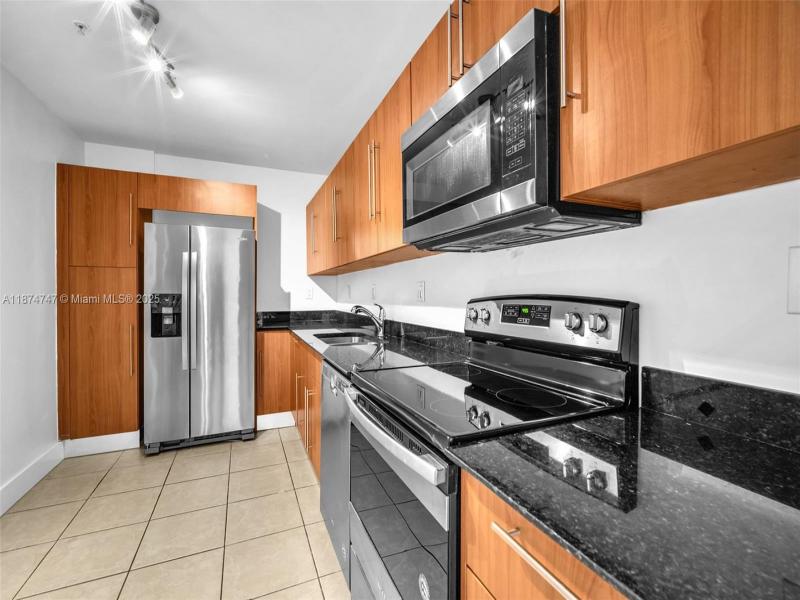 Property photo # 8