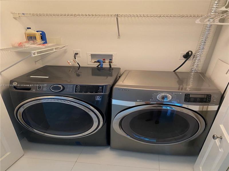 Condo for sale at Waverly Las Olas 705