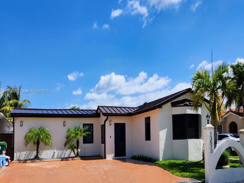 Property photo # 0
