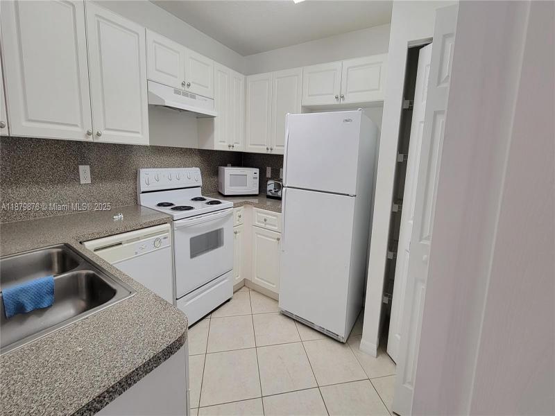 Property photo # 2