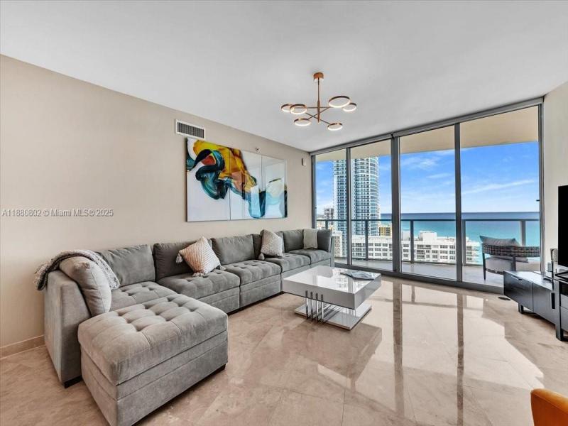 Property photo # 9