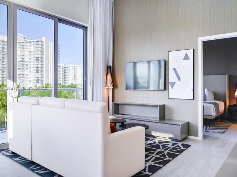 Condo for sale at Hyde Beach House R302