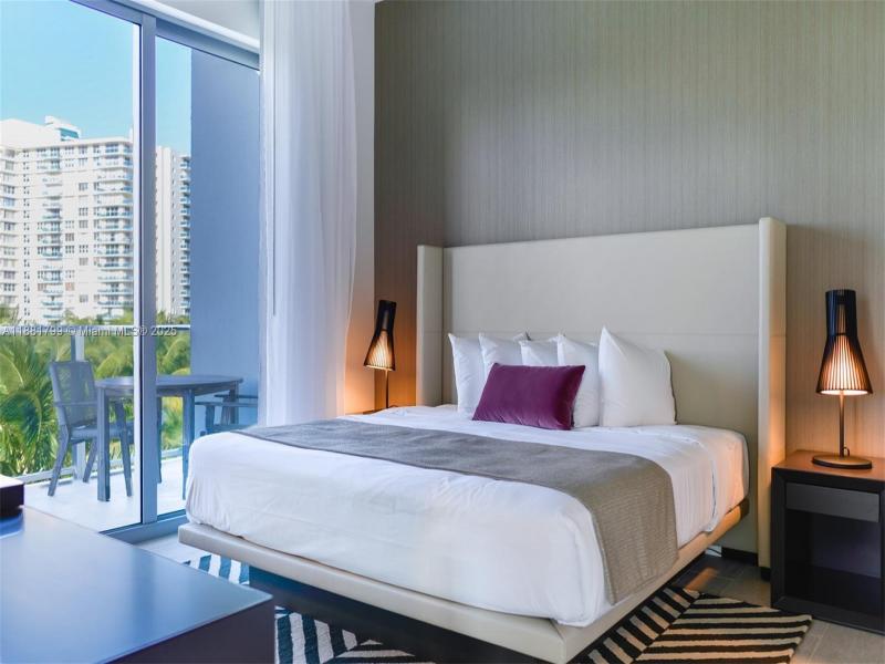 Condo for sale at Hyde Beach House R302