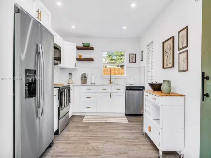 Property photo # 8