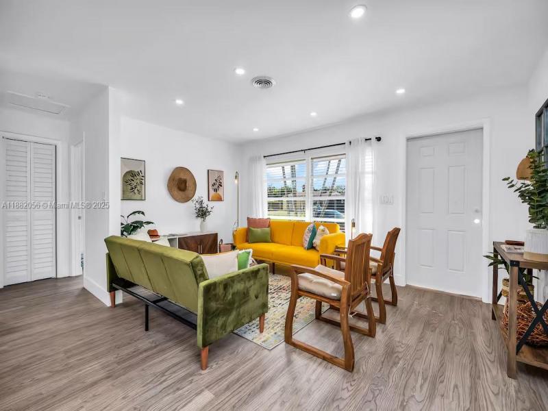 Property photo # 2