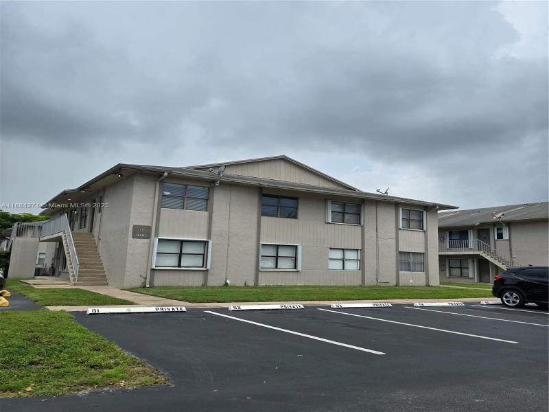Property photo # 0