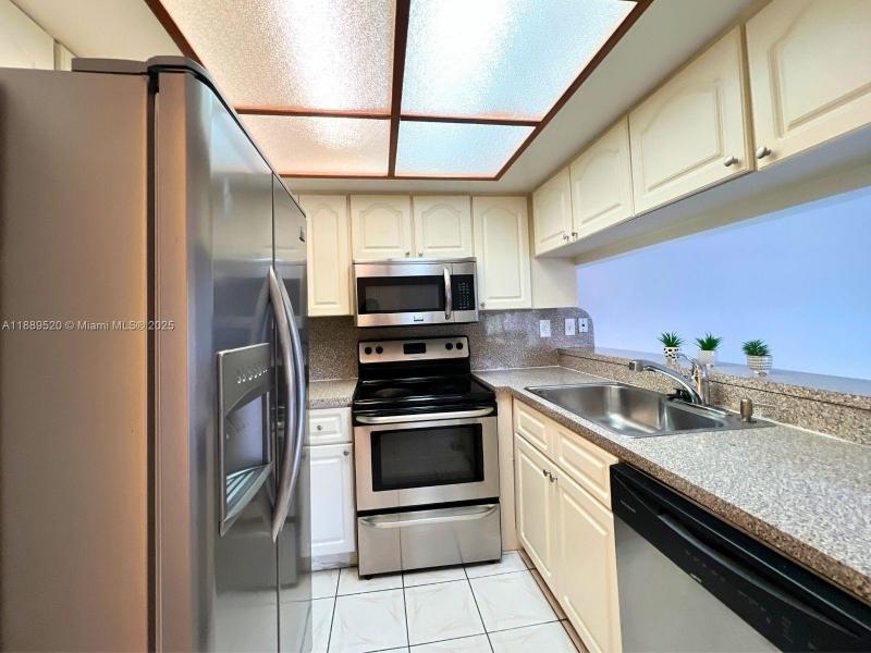 Property photo # 5