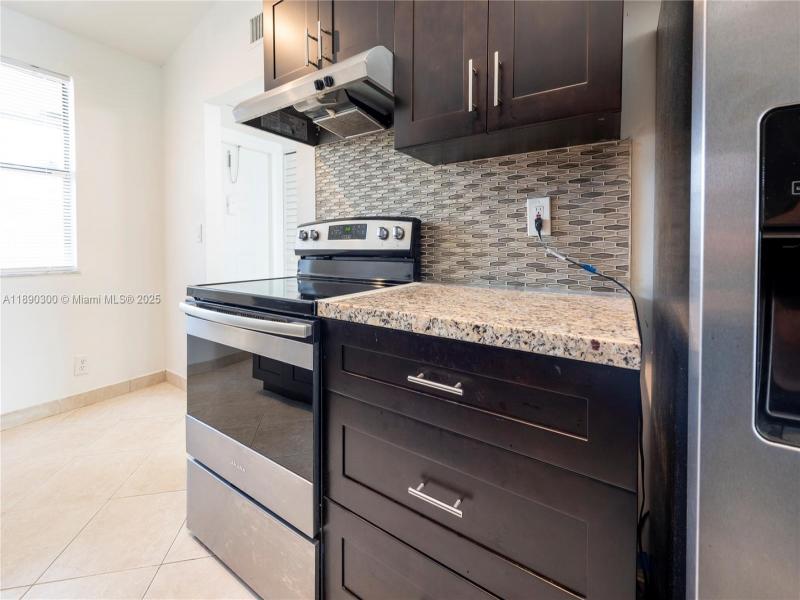 Property photo # 2
