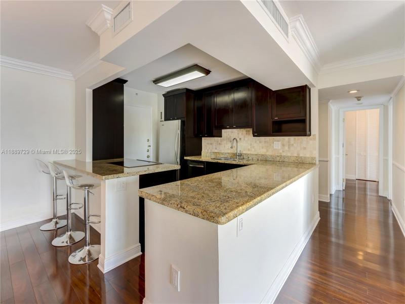 Property photo # 6