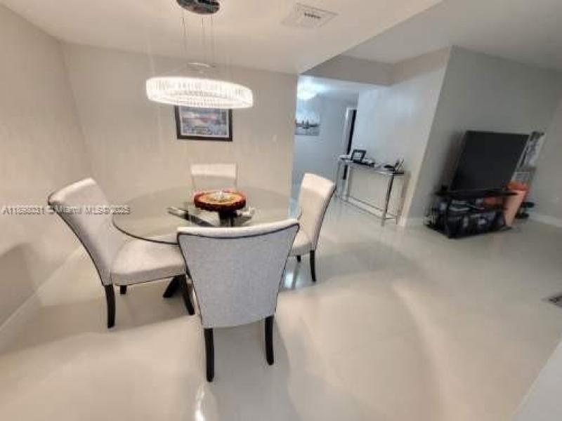 Comprar apartamento en Del Prado South Tower 1801