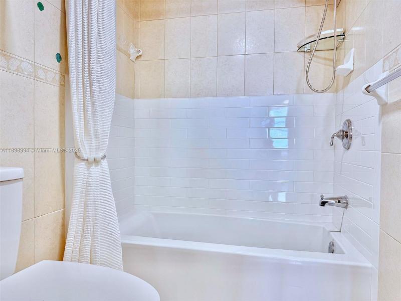 Apartment for rent at Grenoble at Quadomain 1402