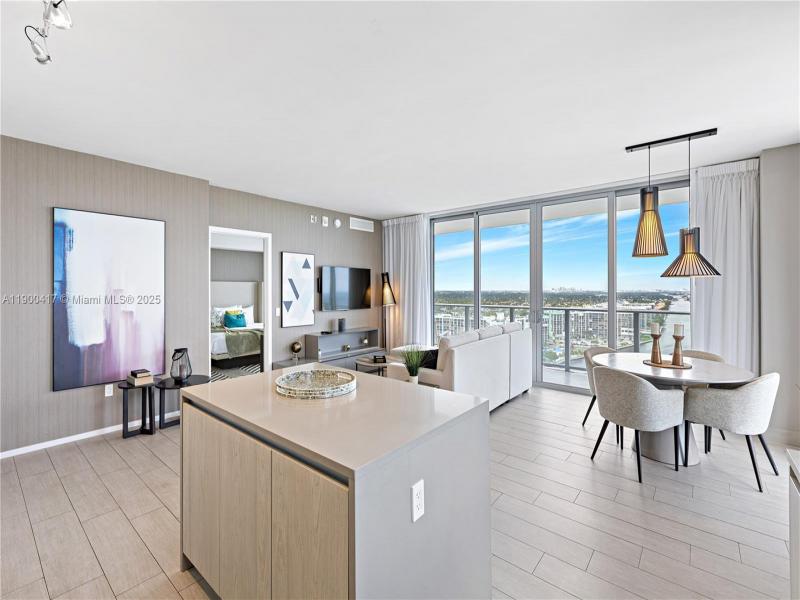 Condo for sale at Hyde Beach House R1701