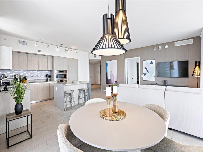 Condo for sale at Hyde Beach House R1701