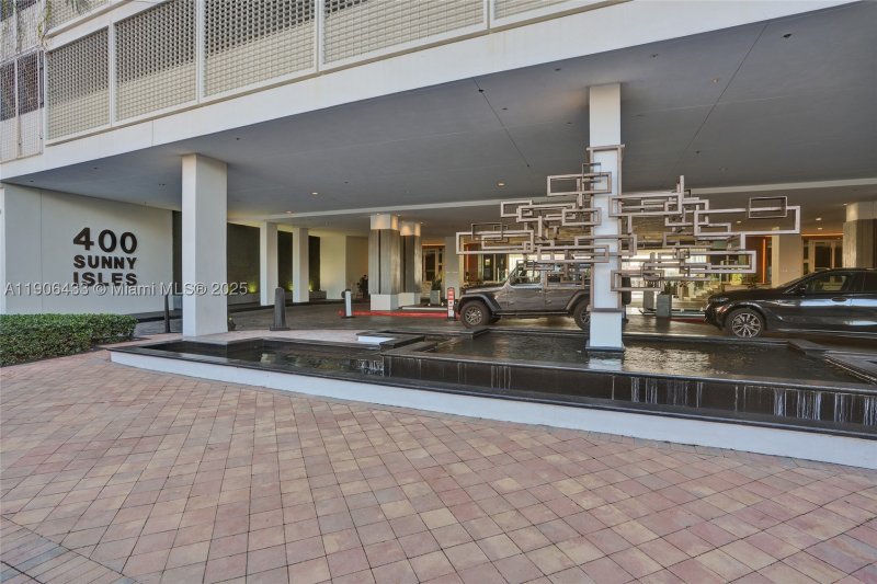 Condo for sale at 400 Sunny Isles 116