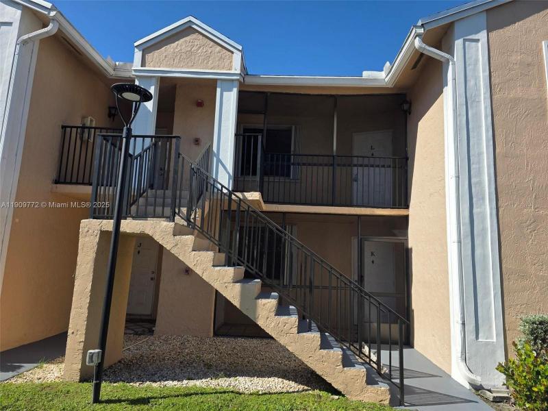 Property photo # 0