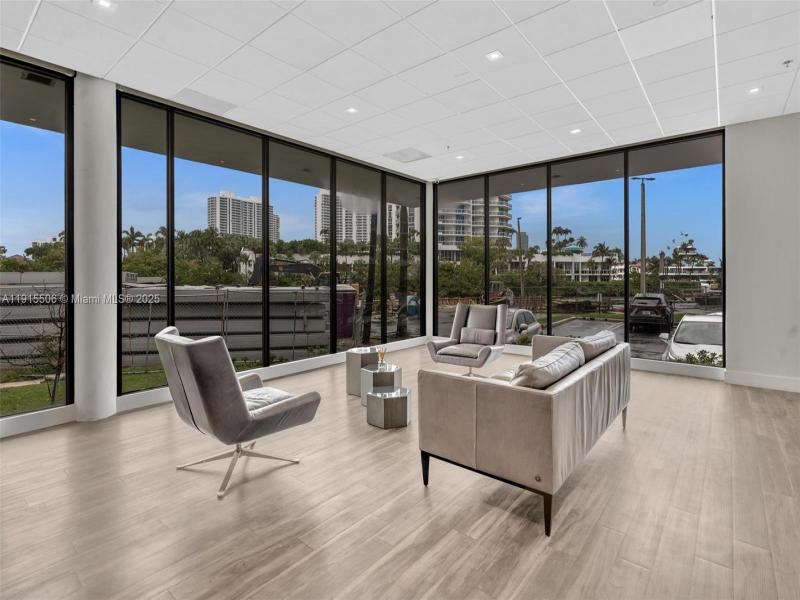 Condo for sale at Waterview 147