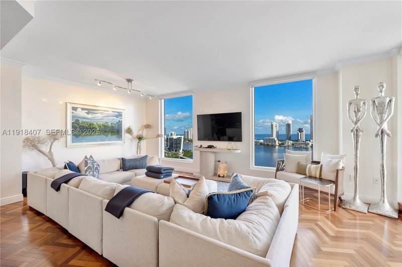 Condo for sale at Bella Mare 2406