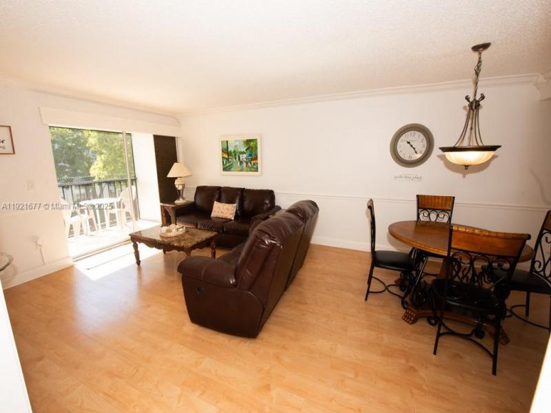 Comprar apartamento en Le Cartier 323