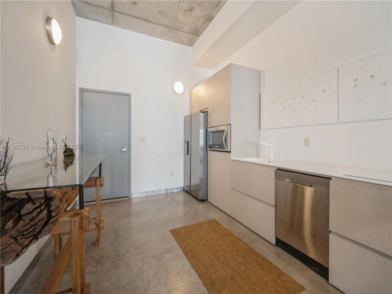 Comprar apartamento en The Meridian Lofts 512