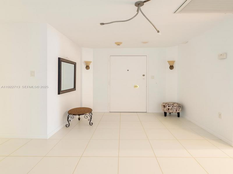 Condo for sale at Imperial House 5D