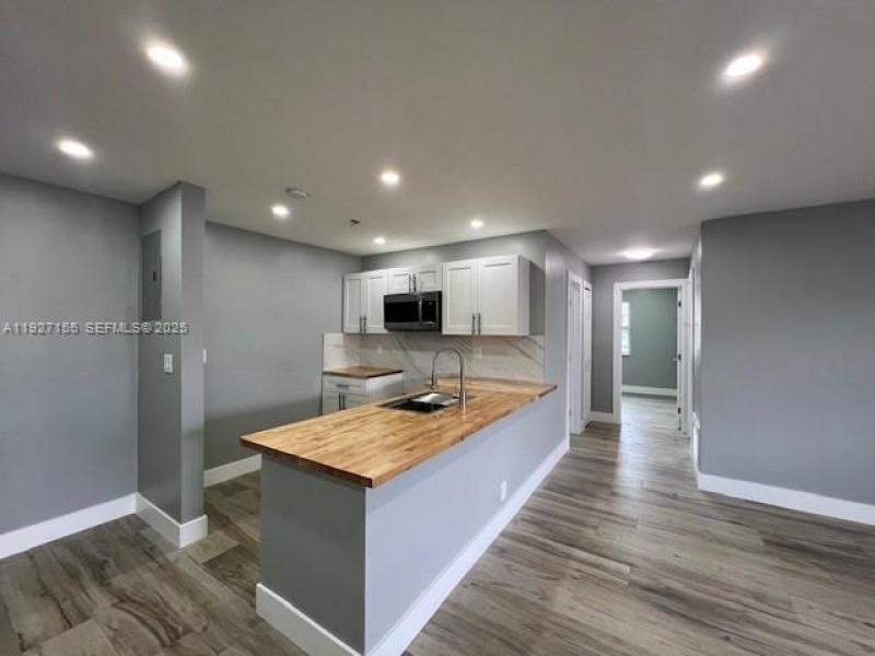 Property photo # 2