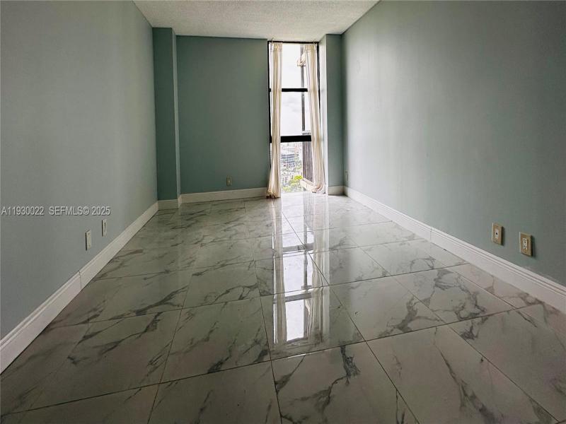 Comprar apartamento en Coronado I 2601