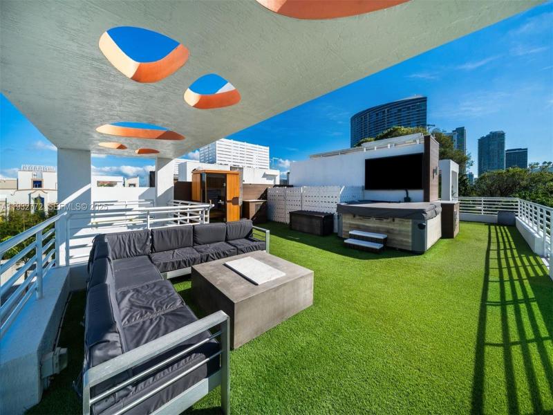 Property photo # 6