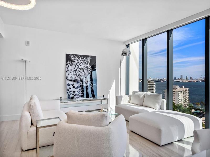 Property photo # 9