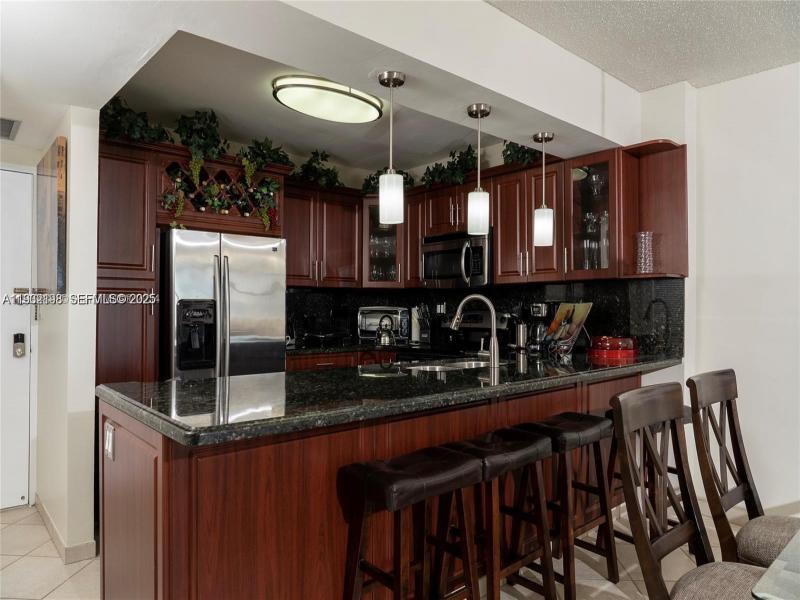 Condo for sale at Sea Air Towers 508
