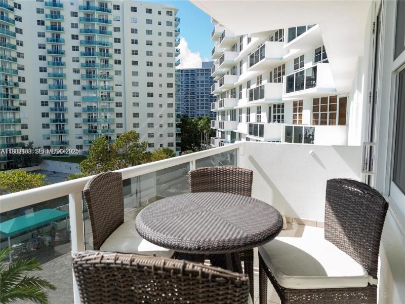 Condo for sale at Sea Air Towers 508