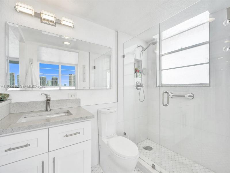 Comprar apartamento en Coral Isle East PH10