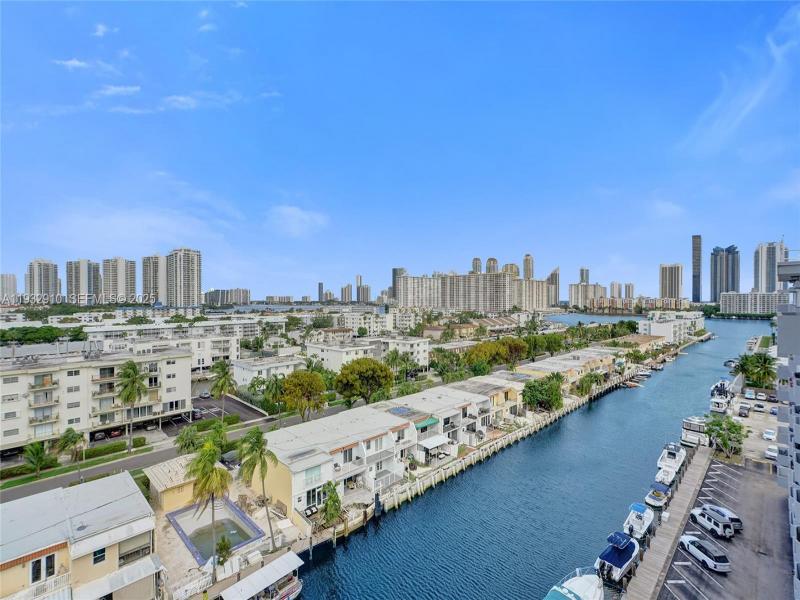 Comprar apartamento en Coral Isle East PH10