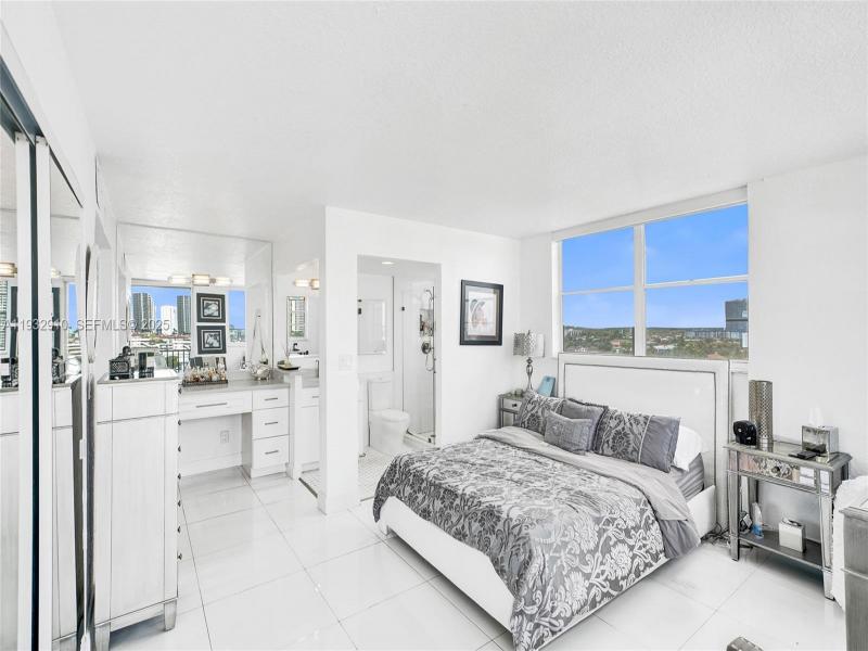 Comprar apartamento en Coral Isle East PH10