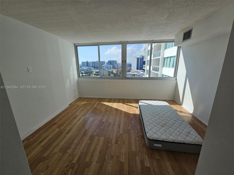 Comprar apartamento en Burleigh House 1011