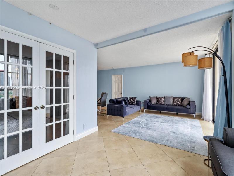 Apartment for rent at Olympus Towers 519