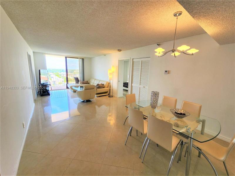 Apartment for rent at Winston Towers 1607