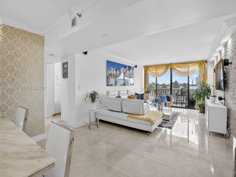 Property photo # 3