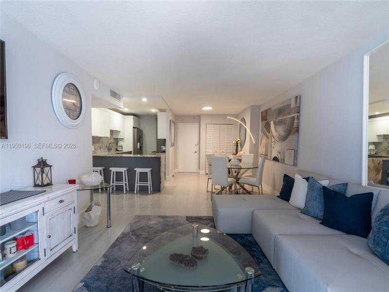 Comprar apartamento en Arlen Beach 1417