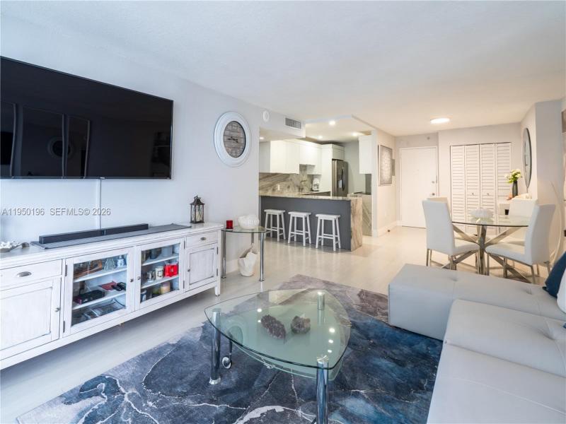 Comprar apartamento en Arlen Beach 1417
