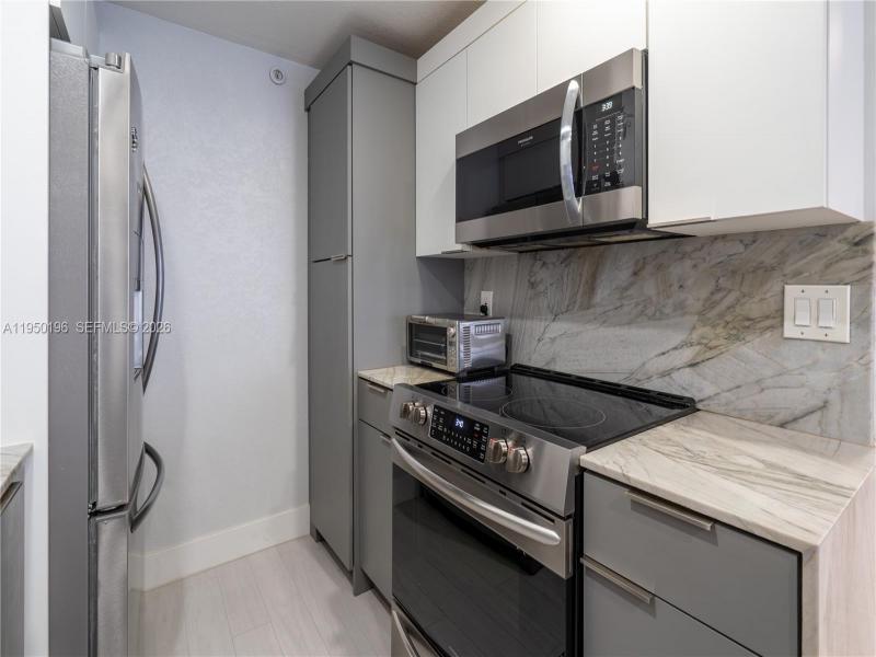 Comprar apartamento en Arlen Beach 1417