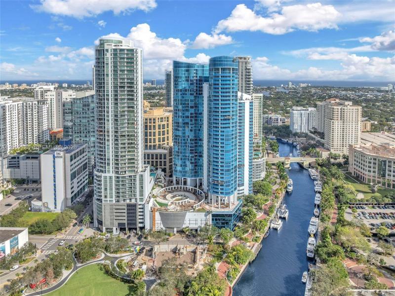 Las Olas River House Apt #3006