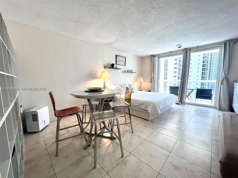 Condo for sale at Aventura Beach Club 1102