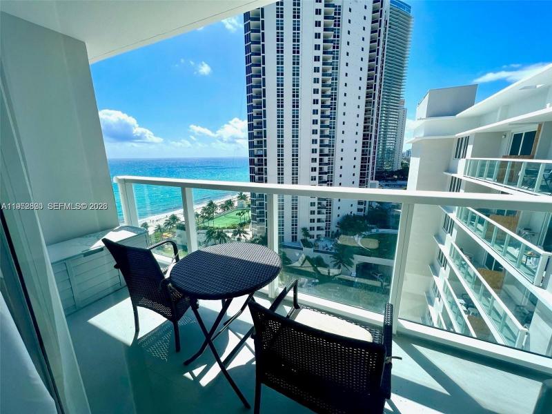 Condo for sale at Aventura Beach Club 1102