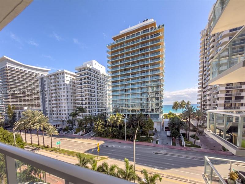 Comprar apartamento en Royal Embassy 6J