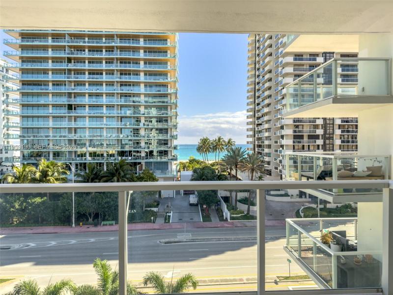 Comprar apartamento en Royal Embassy 6J