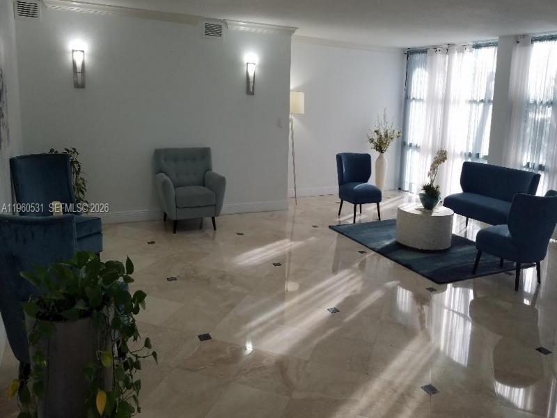 Condo for sale at Oceanview Park 416