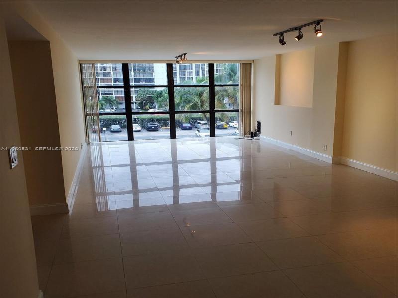 Condo for sale at Oceanview Park 416