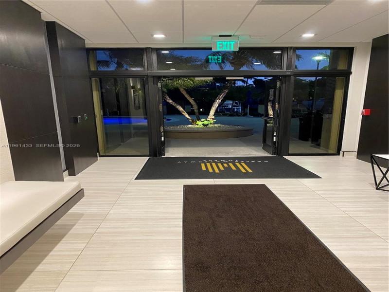 Comprar apartamento en Gables Waterway Towers PH25