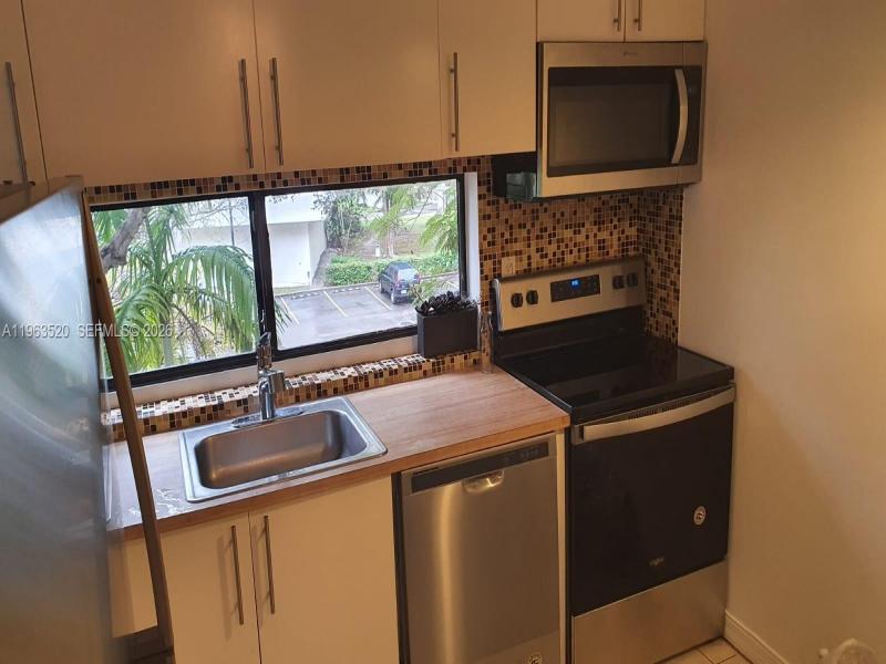 Comprar apartamento en Plaza of the Americas 316