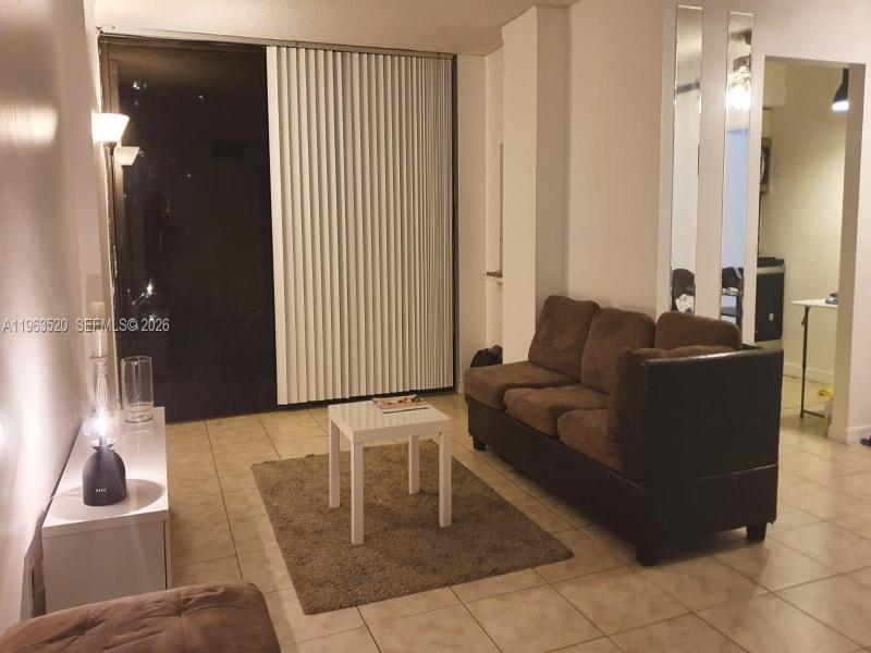 Comprar apartamento en Plaza of the Americas 316